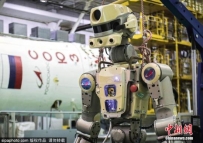 成功！俄携带机器人飞船与国际空间站顺利对接