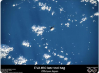 NASA宇航员太空行走丢失工具包，要绕地球飞行几个月